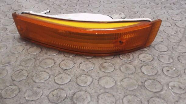 Foto: BLINKLEUCHTE / BLINKER LINKS eines Toyota Corolla 1.3 XL