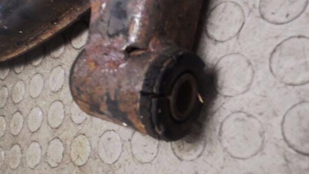 Foto: QUERLENKER VORN LINKS eines Toyota Corolla 1.3 XL