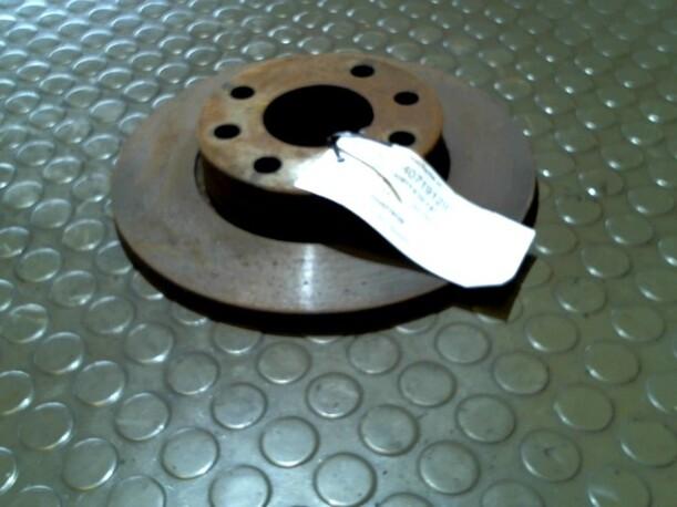Foto: BREMSSCHEIBE VR eines Opel Kadett E LS
