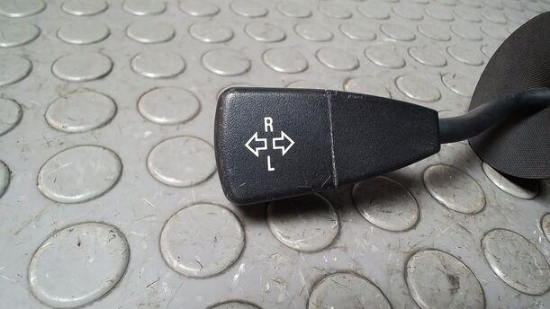 Foto: BLINK-/KOMBISCHALTER eines BMW 318i