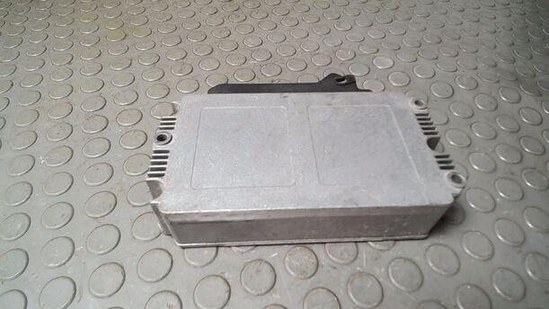 Foto: STEUERGERÄT ABS eines BMW 318i