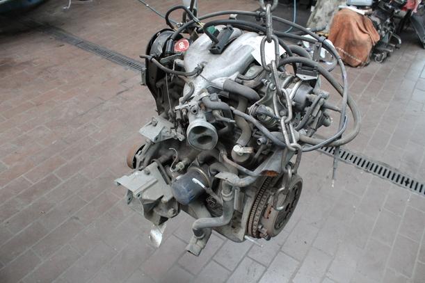 Foto: MOTOR eines Renault R 21 GTS
