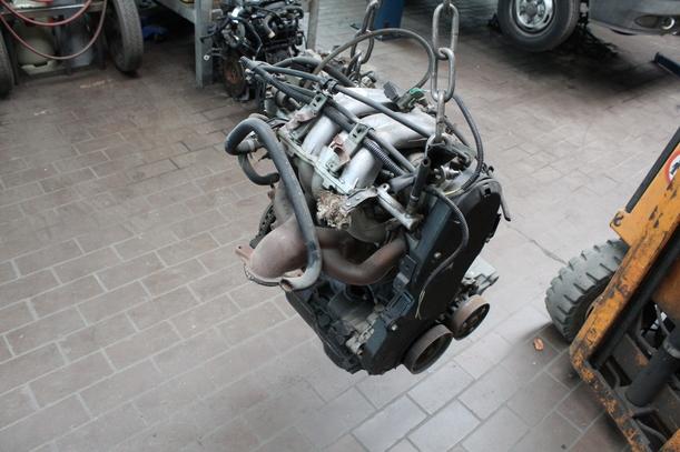 Foto: MOTOR eines Renault R 21 GTS