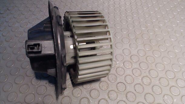 Foto: GEBLÄSEMOTOR eines Fiat Brava 1.6 16V SX