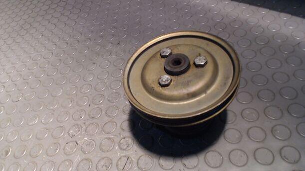 Foto: LENKGETRIEBEPUMPE / SERVOPUMPE eines Fiat Brava 1.6 16V SX