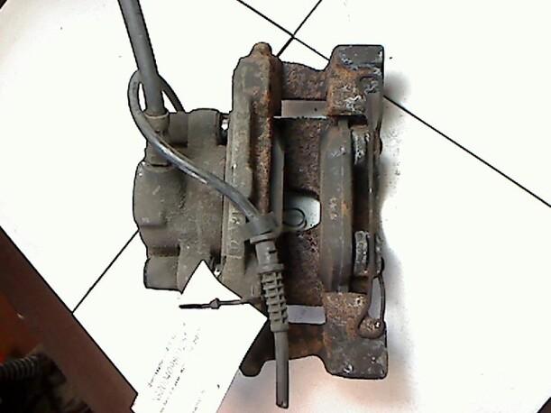 Foto: BREMSSATTEL VR eines Mercedes-Benz E 200 Classic