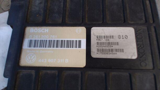 Foto: EINSPRITZSTEUERGERÄT eines VW Passat Variant 1.8 CL