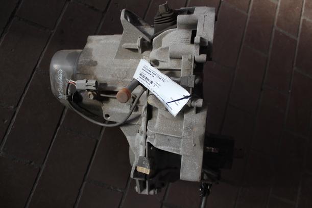 Foto: SCHALTGETRIEBE 5-GANG JB3028 eines Renault R 19 GTS