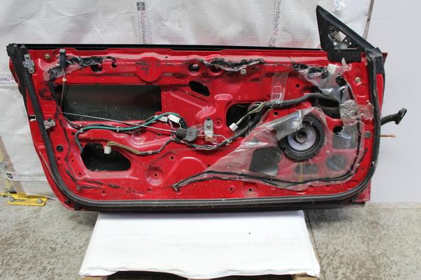 Foto: TÜR VORNE LINKS V L eines Ford Probe 24V