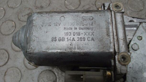 Foto: FENSTERHEBER HINTEN LINKS eines Ford Scorpio