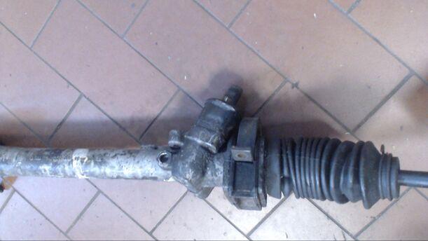 Foto: LENKGETRIEBE (KEIN SERVO) eines VW Golf Moda
