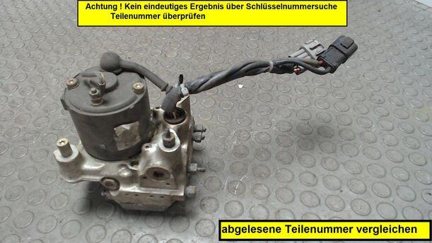 Foto: ABS-BREMSAGGREGAT eines Nissan Primera 2.0 SRi