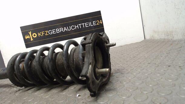 Foto: FEDERBEIN HL eines Nissan Primera 2.0 SRi