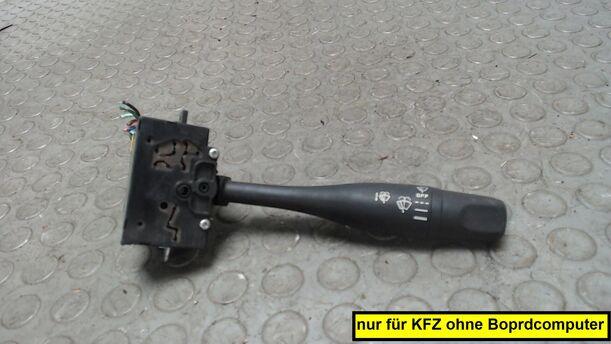 Foto: WISCHERSCHALTER eines Nissan Primera 2.0 SRi