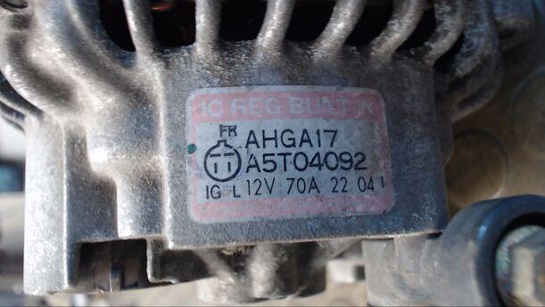 Foto: LICHTMASCHINE eines Honda Civic 1.5i