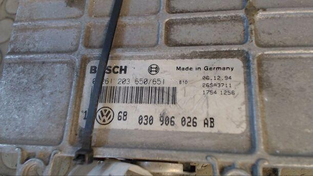 Foto: EINSPRITZSTEUERGERÄT eines VW Golf 1.4 Europe