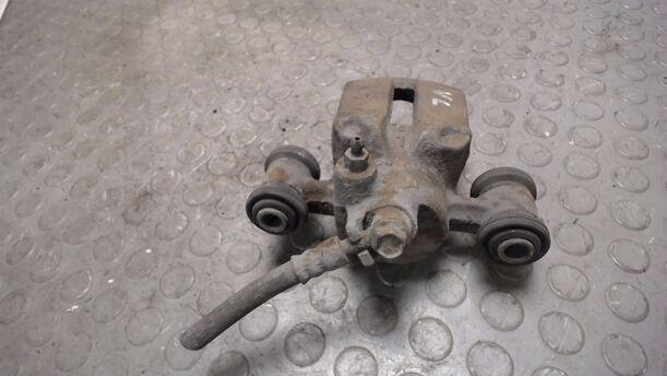 Foto: BREMSSATTEL VORN LINKS eines Nissan Micra LX