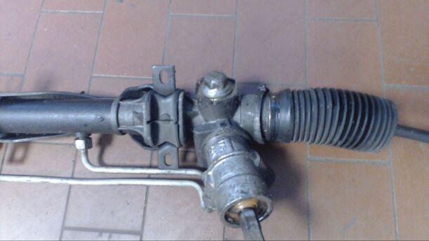 Foto: LENKGETRIEBE HYDRAULISCH eines Opel Tigra 1.6i 16V