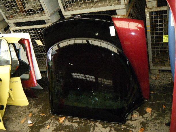 Foto: HECKKLAPPE / HECKDECKEL eines Opel Tigra 1.6i 16V