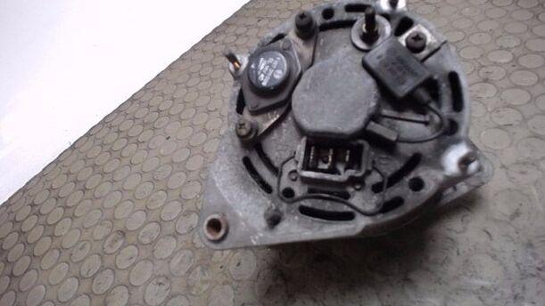 Foto: LICHTMASCHINE eines Ford Escort c