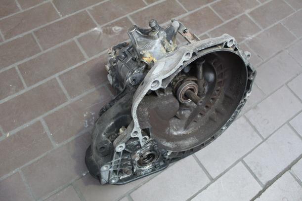 Foto: SCHALTGETRIEBE 5.-GANG F18 eines Opel Vectra TD Special