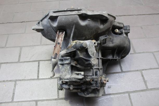 Foto: SCHALTGETRIEBE 5.-GANG F18 eines Opel Vectra TD Special