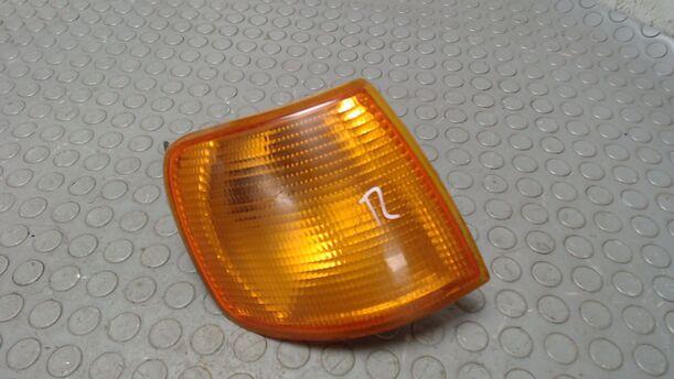 Foto: BLINKER VORN RECHTS ( '87 ) eines Ford Sierra CLX (LX)