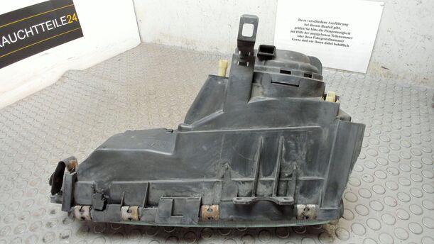 Foto: SCHEINWERFER RECHTS ( OHNE ZUSATZLEUCHTE ) eines Ford Sierra CLX (LX)