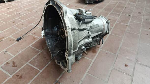 Foto: SCHALTGETRIEBE 5-GANG (84000km) eines Ford Escort Turnier Flair