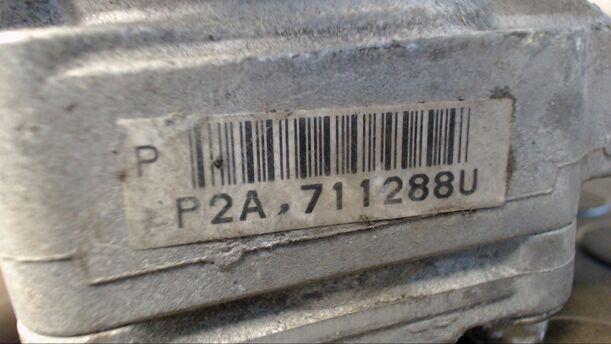 Foto: LENKGETRIEBEPUMPE eines Honda Civic 1.4i
