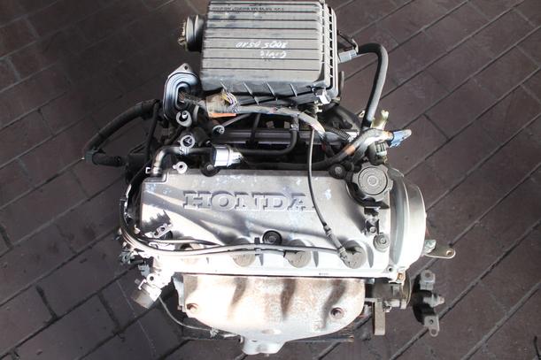 Foto: MOTOR D14A3 eines Honda Civic 1.4i