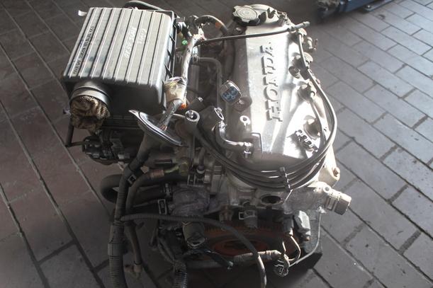 Foto: MOTOR D14A3 eines Honda Civic 1.4i