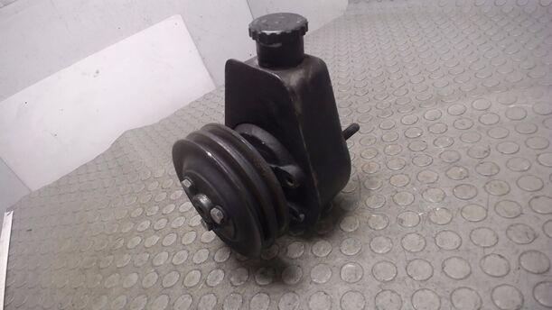 Foto: LENKGETRIEBEPUMPE eines Ford Scorpio CL