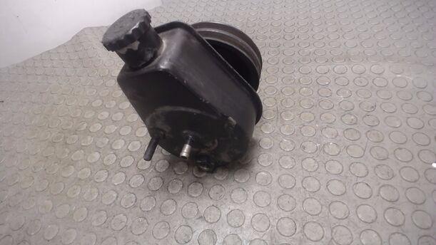 Foto: LENKGETRIEBEPUMPE eines Ford Scorpio CL