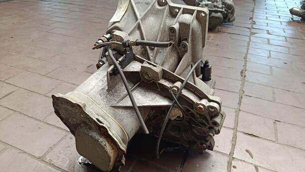 Foto: SCHALTGETRIEBE 5-GANG (76000km) eines Ford Ka