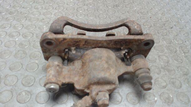 Foto: BREMSSATTEL HINTEN LINKS H L eines Subaru Legacy 2.0 4WD LX