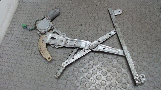 Foto: FENSTERHEBER VL eines Subaru Legacy 2.0 4WD LX