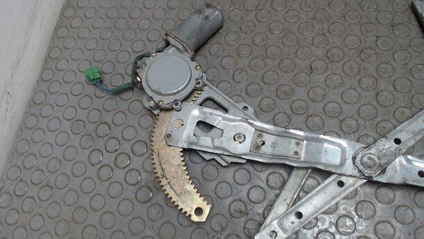 Foto: FENSTERHEBER VL eines Subaru Legacy 2.0 4WD LX