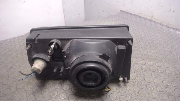 Foto: HAUPTSCHEINWERFER LINKS CARELLO eines Lancia Delta 1600 i.e. GT