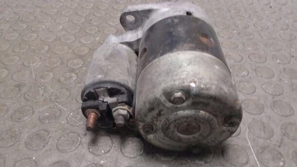 Foto: ANLASSER / STARTER eines Nissan Micra LX