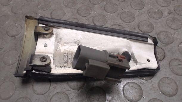 Foto: STAND-/BEGRENZUNGSLEUCHTE RE eines Nissan Micra LX