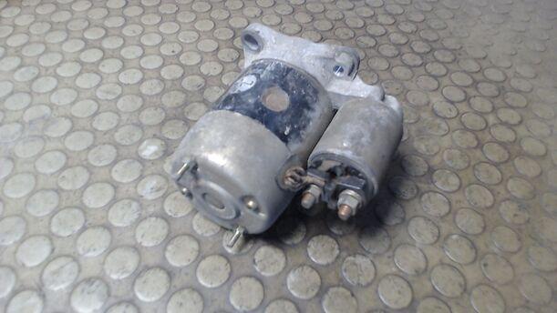 Foto: ANLASSER / STARTER eines Mazda 323 1.4i LX