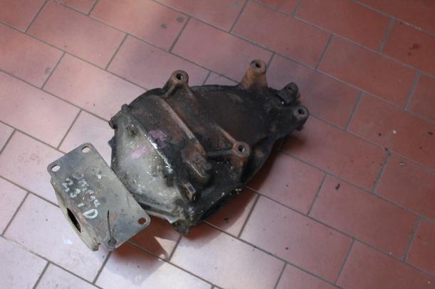 Foto: DIFFERENTIAL eines Opel Omega Turbo GL