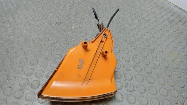 Foto: BLINKER / BLINKLEUCHTE LINKS ( '87 ) eines Ford Sierra CL