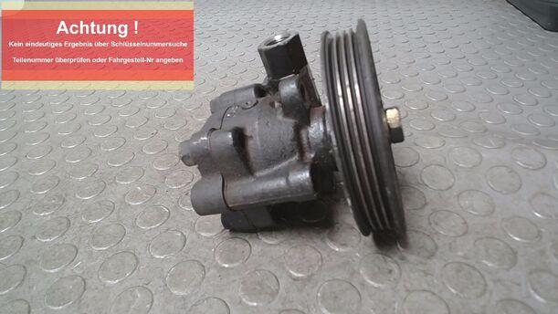 Foto: LENKGETRIEBEPUMPE eines Nissan Primera 1.6 SLX