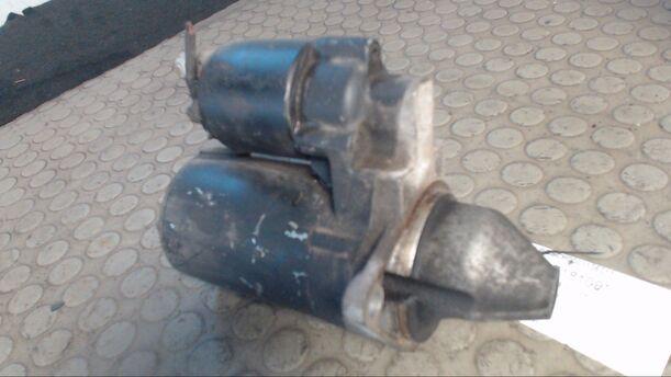 Foto: ANLASSER / STARTER BOSCH eines Opel Corsa Special