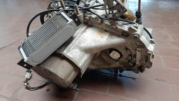 Foto: SCHALTGETRIEBE 5-GANG eines Ford Probe GT