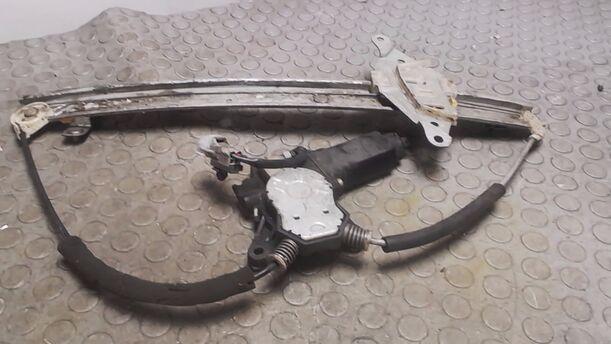 Foto: FENSTERHEBER ELEKTR. VORN LINKS (3-TÜRER) eines Toyota Corolla 1.6 Si