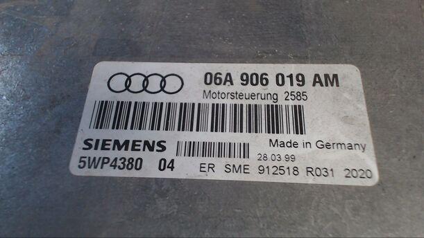 Foto: EINSPRITZSTEUERGERÄT eines Audi A3 1.6 Attraction