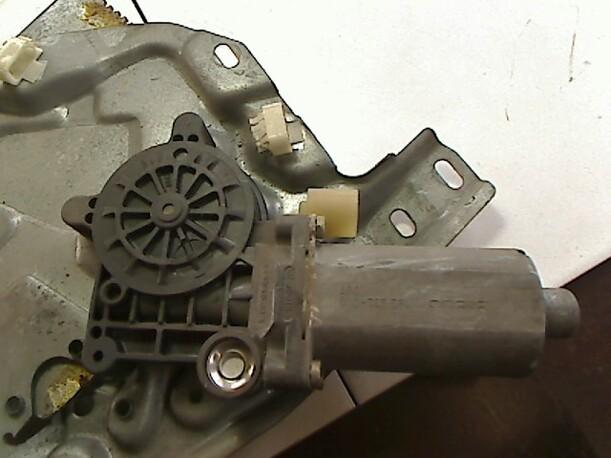 Foto: FENSTERHEBER HR eines Renault Laguna 2.0 RT